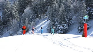 Une station de ski gratuite se trouve à côté de Bordeaux